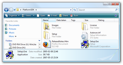 Screenshot of the Windows SDK installer selected in an explorer window